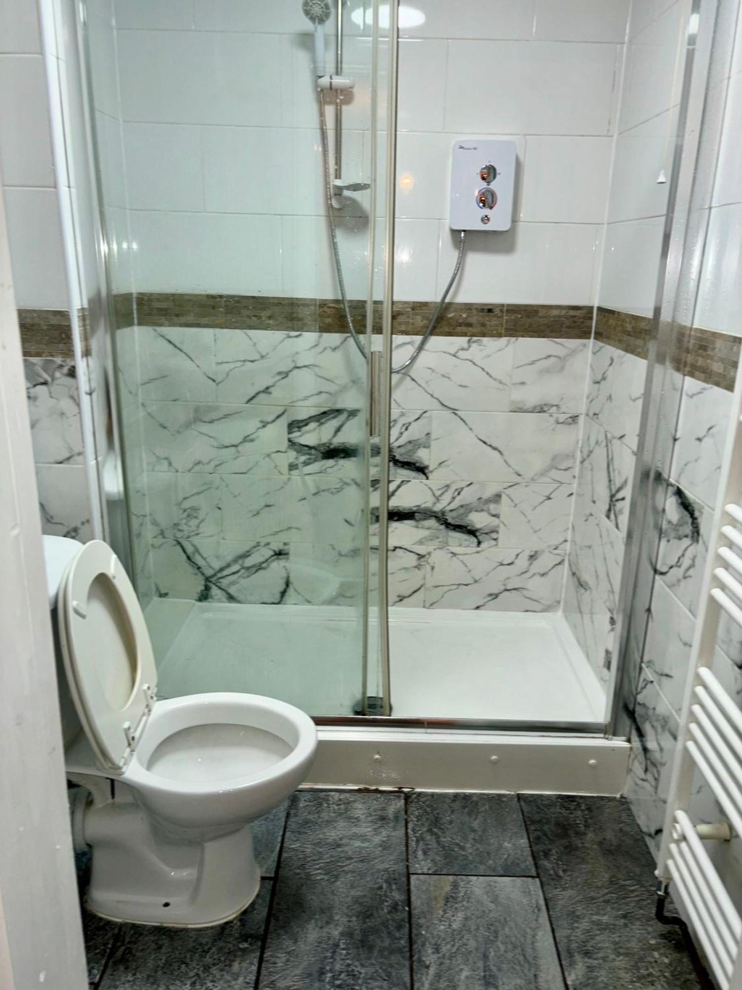 Hotel Stainless Guests House Dudley Esterno foto