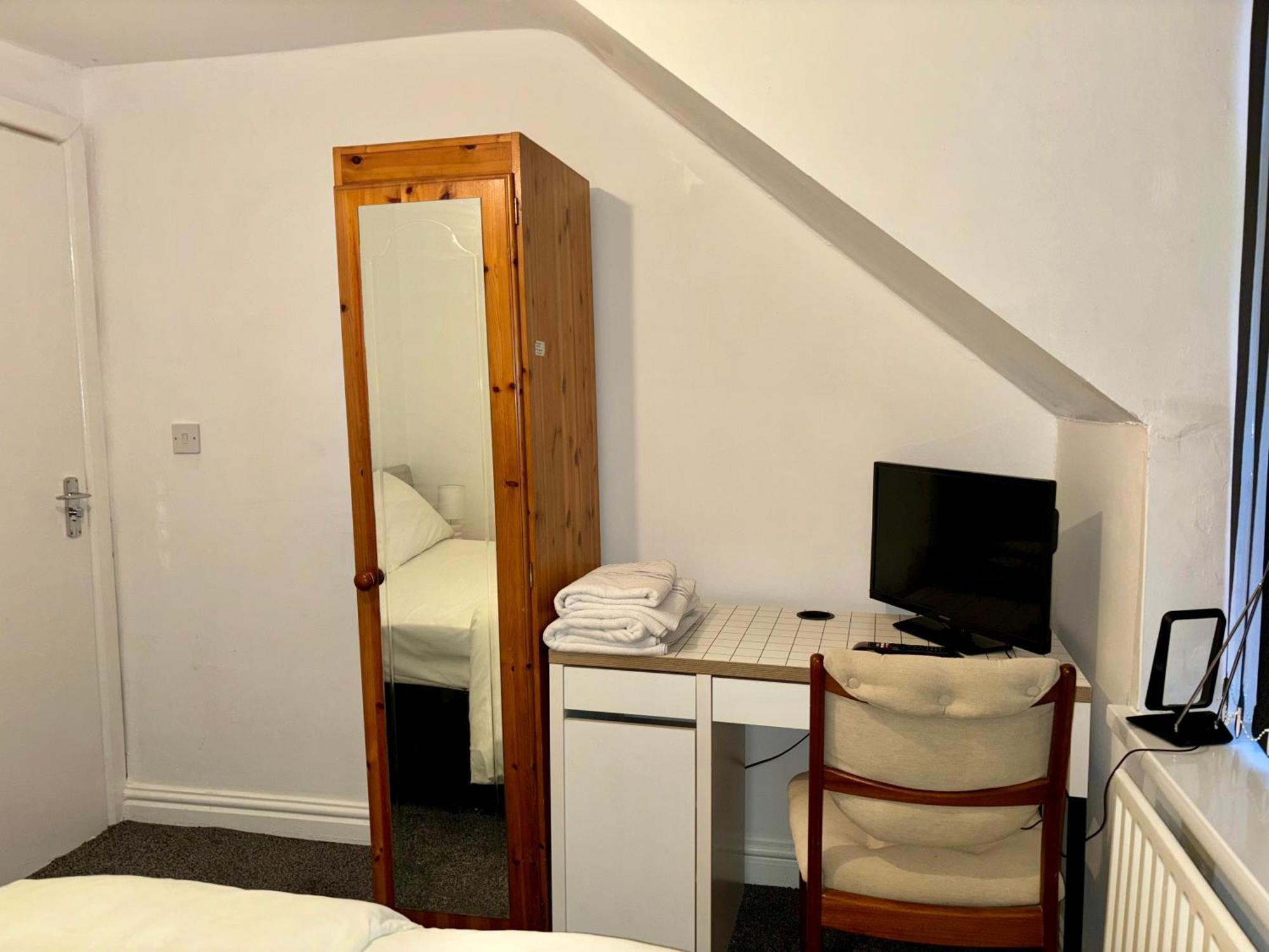 Hotel Stainless Guests House Dudley Esterno foto